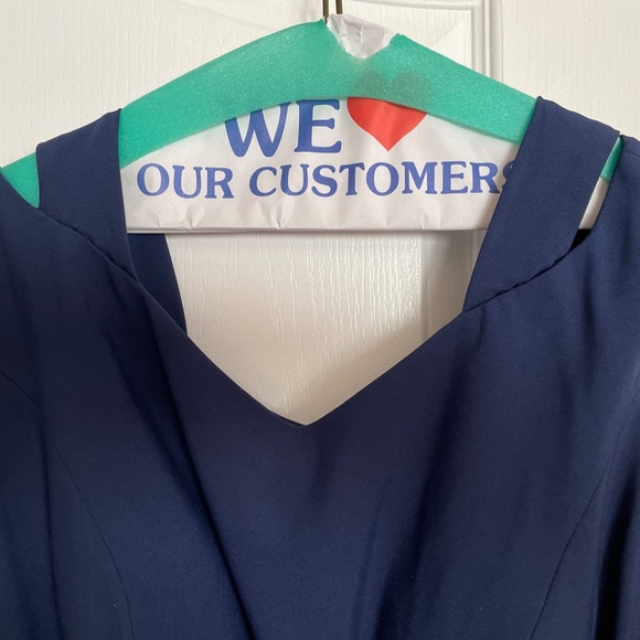 GIA FRANCO - 12921 EMBELLISHED BATEAU TRUMPET DRESS WITH SLIT - Navy Size 16 - Picture 3 of 16